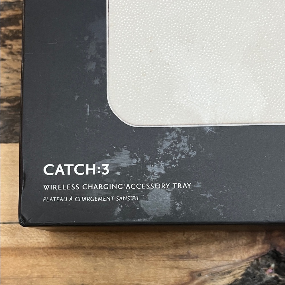 🆕 COURANT Catch:3 Cream Leather Wireless Charging Tray - Picture 4 of 10